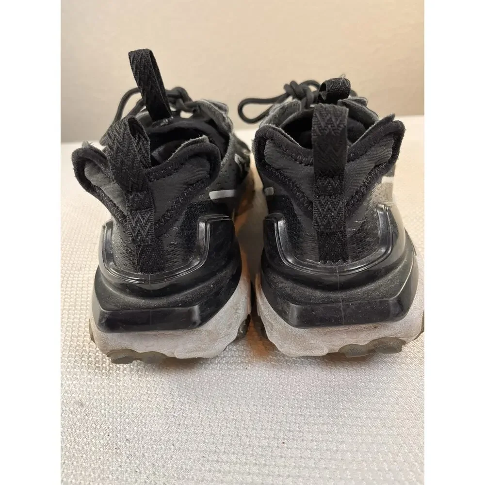 Size 8.5 -‎ Nike React Womans Vision Essential Black Iridescent